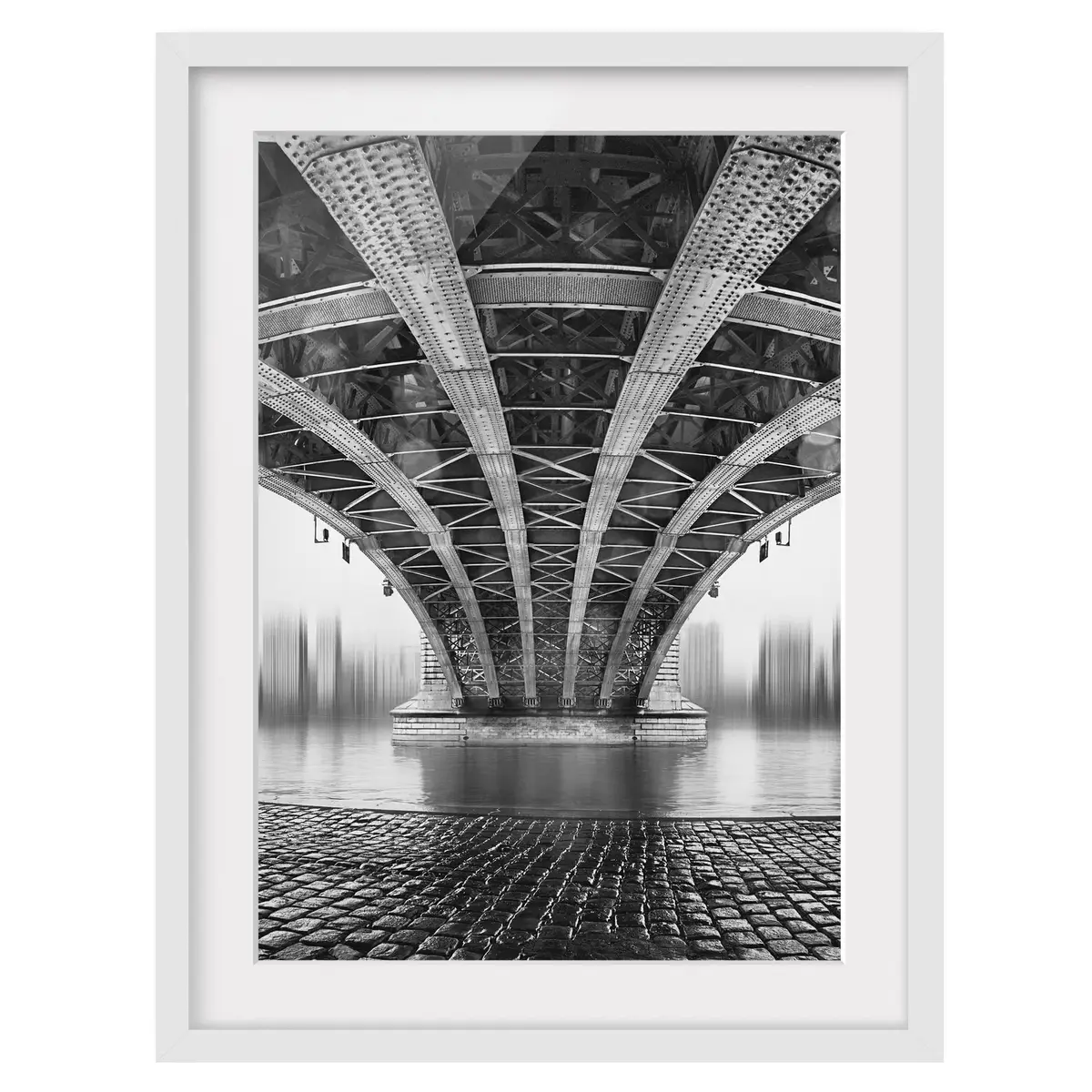 Bild Under The Iron Bridge II | Schwarz