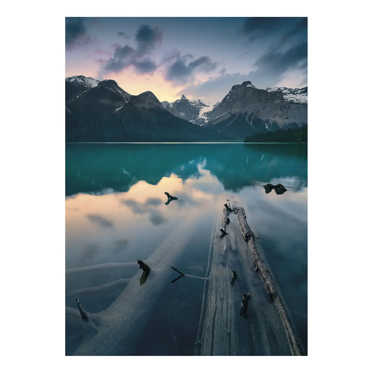 Vlies Fototapete Burning Emerald | Mehrfarbig