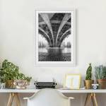 Tableau déco Under The Iron Bridge II Partiellement en pin massif - Blanc - 40 x 55 cm