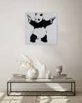 Tableau peint Banksy's Fighting Panda Noir - Blanc - Bois massif - Textile - En partie en bois massif - 80 x 80 x 4 cm