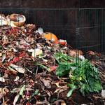 Komposter mit Bodengitter Metall