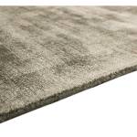 Tapis de salon moderne fait main LAME Gris lumineux - 120 x 170 cm