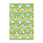 Süße Pandabären auf Grüner Wiese Vinyl-Teppich - Süße Pandabären auf Grüner Wiese - Hochformat 2:3 - 60 x 90 cm