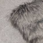 Lot de 2 coussins gris à poils longs Gris - Fourrure synthétique - 45 x 45 x 10 cm