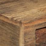Nachttisch aus Altholz mit Stahlbeinen