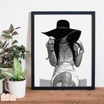 Bild Young Women Wearing Sun Hat Buche massiv / Plexiglas - 42 x 52 cm
