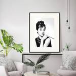 Afbeelding Audrey Hepburn Smoking Massief beukenhout/plexiglas - 62 x 82 cm