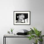 Bild Audrey Hepburn and Sunglasses Buche massiv / Plexiglas - 62 x 52 cm