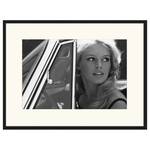 Afbeelding Brigitte Bardot driving massief beukenhout/plexiglas - 83 x 63 cm