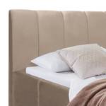 Gestoffeerd bed Larisa Velours Ravi: Beige	 - 200 x 200cm - Zonder opbergruimte