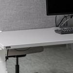 Verstellbarer Schreibtisch eModel 2.0 (Elektrisch höhenverstellbar) - Grau / Weiß - Breite: 120 cm - Höhenverstellbar