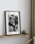 Tableau déco Catherine Deneuve Hêtre massif / Plexiglas - Noir - 32 x 42 cm