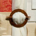 Fibbia decorativa Sansa Marrone - Materiale a base lignea