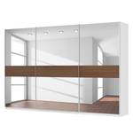 Schwebetürenschrank SKØP Alpinweiß / Spiegelglas Nussbaum Dekor - 360 x 236 cm - 3 Türen - Comfort