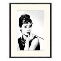 Afbeelding Audrey Hepburn Smoking