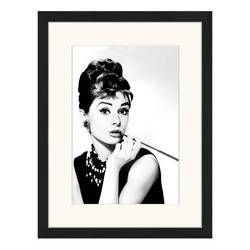 Afbeelding Audrey Hepburn Smoking