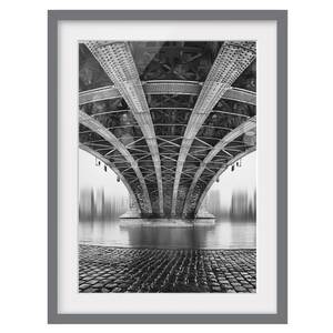 Afbeelding Under The Iron Bridge III deels massief grenenhout - grijs - 30 x 40 cm