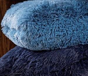 Coussin décoratif Fluffy Bleu ciel