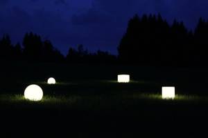LED Gartenkugel GlowOrb solar 38 cm Ø - weiß