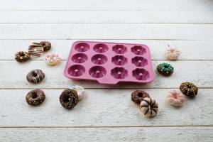Zenker Silikonbackform Mini Donuts 25 cm Violett - Kunststoff - 22 x 34 x 3 cm