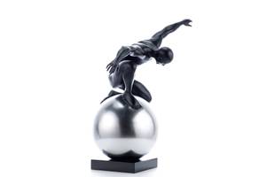 Sculpture moderne Internal Balance Noir - Pierre artificielle - Matière plastique - 48 x 47 x 27 cm