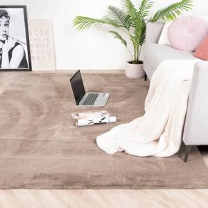 Hochflor Teppich O Comfy Taupe - 152 x 245 cm