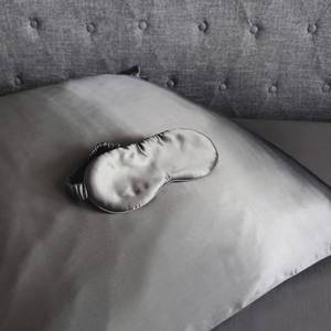 BEAUTY SLEEP L Taie d'oreiller en soie Anthracite