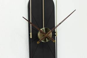 Horloge murale design THE BLACK PLANET. Noir - Bois manufacturé - Métal - 20 x 90 x 2 cm