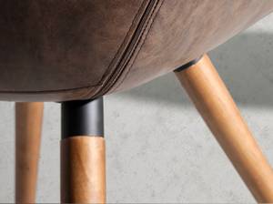 Chaise en simili cuir et bois noyer Marron - Cuir synthétique - Textile - 65 x 78 x 46 cm