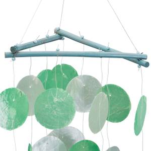 Capiz Windspiel bunt Grün - Weiß - Naturfaser - Rattan - Textil - 18 x 110 x 15 cm