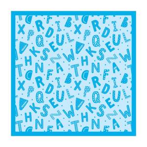 Alphabet mit Herzen und Punkten in Blau 180 x 180 cm