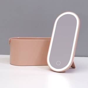 MAGNIFIQUE Coffret de beauté avec miroir magnifique_beautycase_mit_dimmbarem_led_spiegel_usb