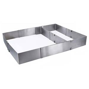 Ausziehbare Form mit abnehmbarem Teiler Metall - 24 x 5 x 44 cm