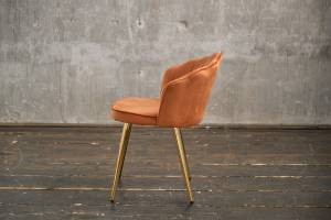 Chaise SALLY, piétement or, Velvet Chaise SALLY de KAWOLA, chaise de salle à manger, piétement doré, Velvet cuivre - Cuivre