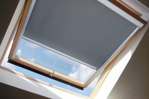 Dachfenster Rollo Grau - Metall - Kunststoff - 114 x 17 x 118 cm