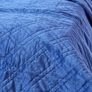 Samtweiche Tagesdecke mit Rauten-Muster Blau