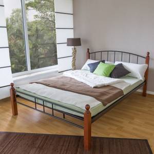 Metallbett mit Lattenrost 547 Breite: 145 cm