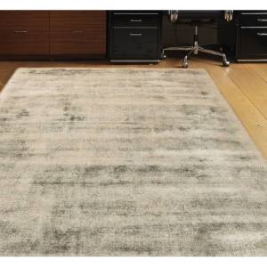 Tapis de salon moderne fait main LAME Gris lumineux - 120 x 170 cm