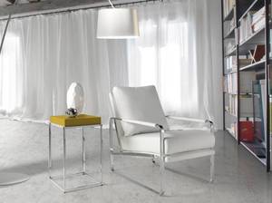 Fauteuil en similicuir et pieds en acier Blanc - Cuir synthétique - Textile - 67 x 89 x 100 cm