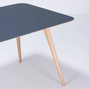 Table Viggo Chêne partiellement massif / Linoléum - Bleu pétrole / Chêne - 160 x 90 cm