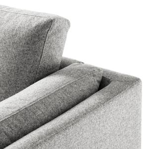 Canapé d’angle COSO Classic+ méridienne Tissu - Tissu Inze: Gris clair - Largeur : 246 cm - Méridienne courte à droite (vue de face) - Chrome brillant