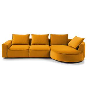 Ecksofa BUCKLEY mit Ottomane Samt - Samt Shyla: Orangegelb - Longchair davorstehend rechts