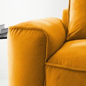 Canapé d’angle BUCKLEY avec méridienne Velours - Velours Shyla: Orange jaune - Méridienne courte à droite (vue de face)