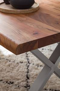 Table en bois massif KAPRA Acacia brun - 200 x 100 cm - Argenté - Forme en X - Épaisseur plateau : 5 cm