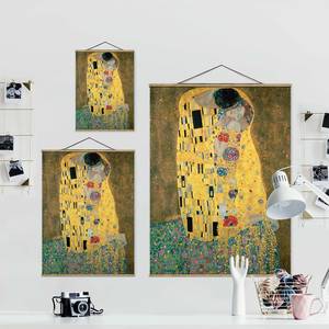 Wandkleed Gustav Klimt  Der Kuß textiel & massief hout (houtsoort) - Gold - 100cm x 133,5cm x 0,3cm - 100 x 134 cm