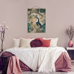 Stoffbild Collage Tukan im Dschungel Textil; Massivholz (Holzart) - Mehrfarbig - 35cm x 46,5cm x 0,3cm - 35 x 47 cm