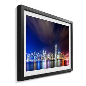 Gerahmtes Bild Hong Kong At Night Multicolor - Glas - Papier - Massivholz - Holz teilmassiv - 64 x 44 x 2.2 cm