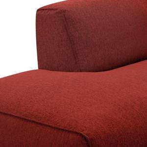 Ecksofa HUDSON mit Chaiselongue Webstoff Saia: Karminrot - Longchair davorstehend rechts