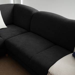 Canapé d'angle Cebu Tissu - Noir - Méridienne longue à gauche (vue de face) - Avec réglage de la profondeur d'assise