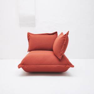 CUSHION Sessel Boucléstoff Rotbraun